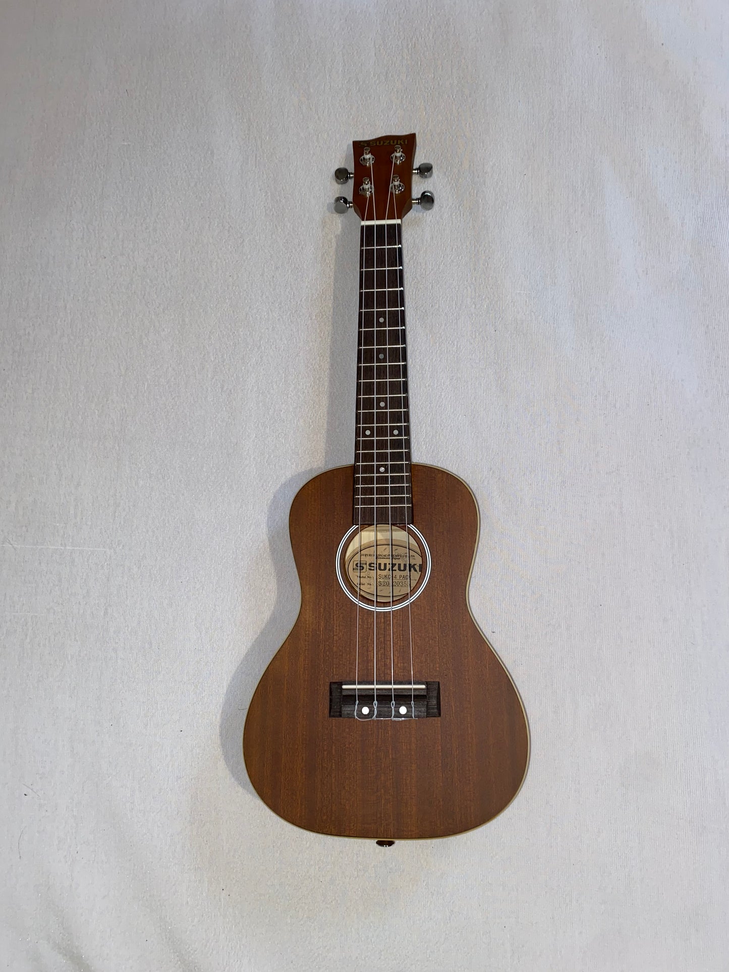 Concert Ukulele - Suzuki